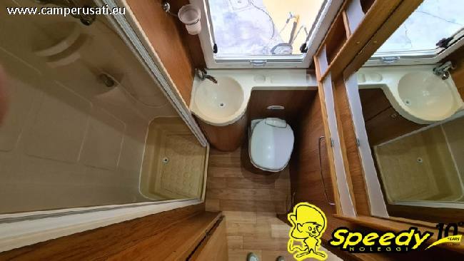 camper Rimor  Noleggio Camper Garage SuperBrig 677TC 5 posti